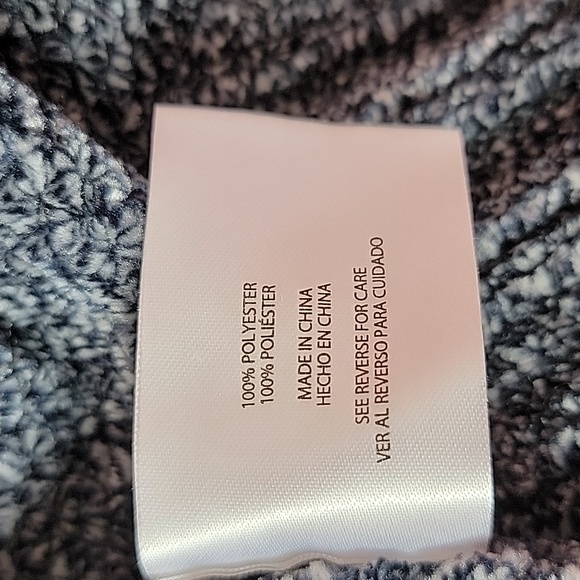 Orvis Ladies' Chenille Pullover V-Neck Sweater/ M. - Picture 12 of 13